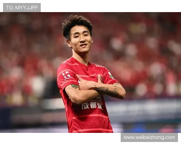 上海足球队以65分稳居挑战赛积分榜首位竞争激烈引人关注 上海足球队以65分稳居挑战赛积分榜首位竞争激烈引人关注