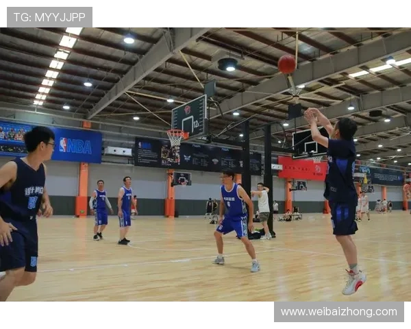 全国锦标赛回顾：杭州篮球队展现强大实力与团队协作精神